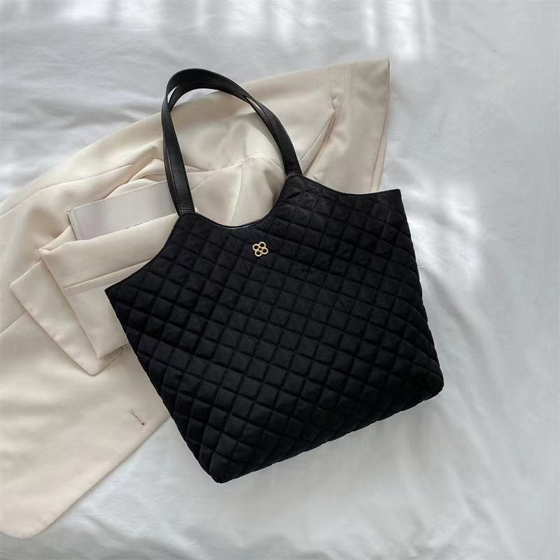Stylish Retro Commuter Tote For Women